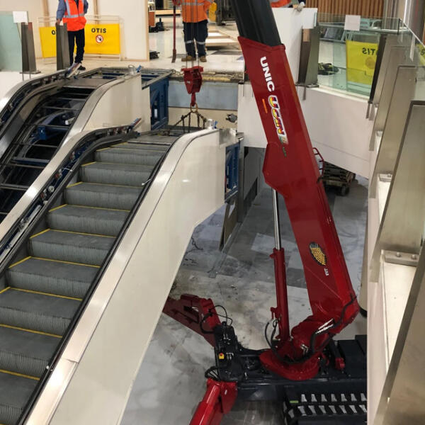Unic-mini-crawler-vertical