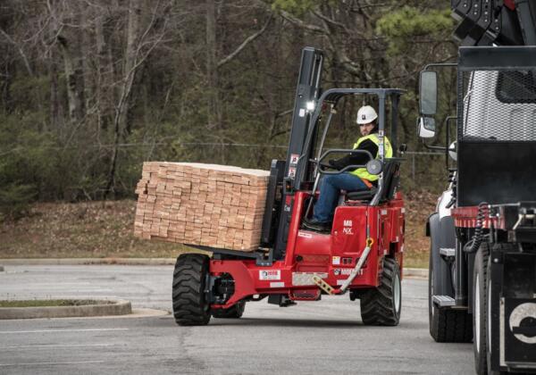 Certified forklift technician in Geelong