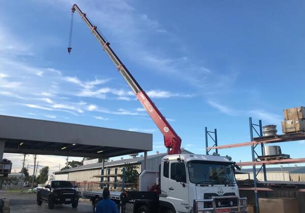 Truck crane suppliers in Portland