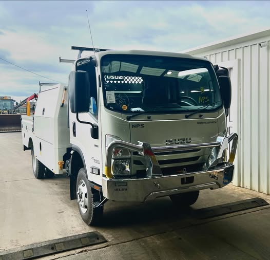 Isuzu diesel truck mechanic in Geelong